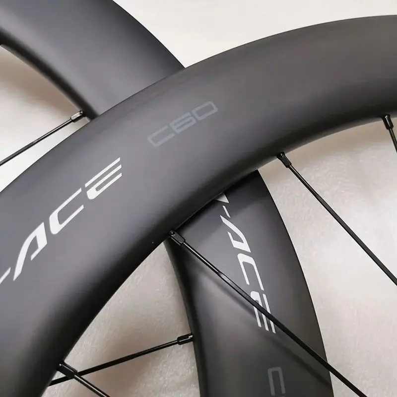 Oferta ruedas de carbono carretera con descuento activo
